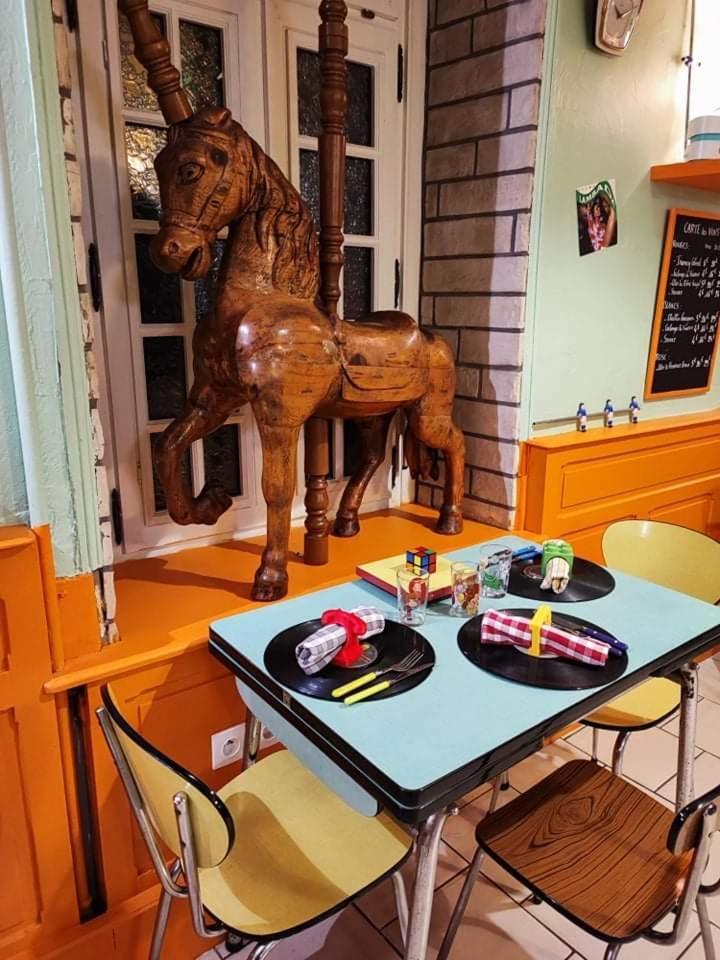 C80 By Crep80 Hotel Avallon Bagian luar foto